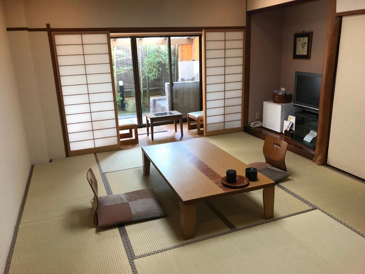 Kappou Ryokan Ritouen Ureshino Eksteriør billede